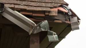 gutter replacement services for damaged gutters